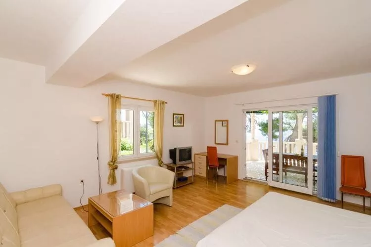Apartments Plavac Mali- Comfort One Bedroom Apartment with Terrace and Sea View-Schlafzimmer