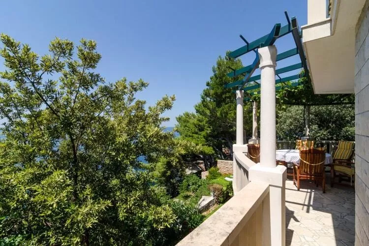 Apartments Plavac Mali- Three Bedroom Apartment with Terrace and Sea View-Terrace