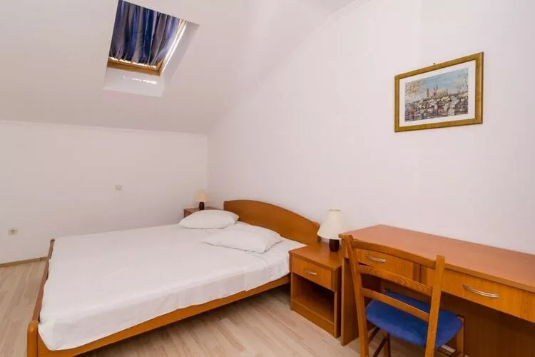 Apartments Plavac Mali- Two Bedroom Apartment with Balcony and Sea View-Bedroom