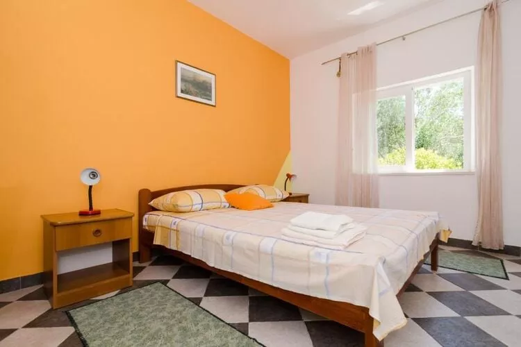 Holiday Home Blue Vineyard- Three Bedroom House with Terrace and Sea View-Schlafzimmer