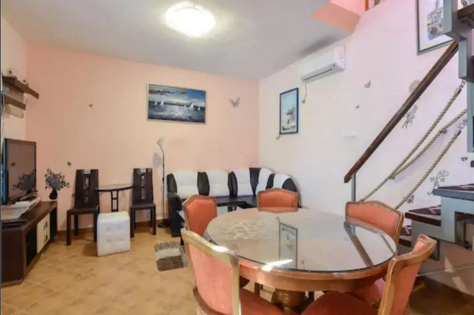 Villa Dore- Holiday House With Swimming Pool (ST)-Dining room