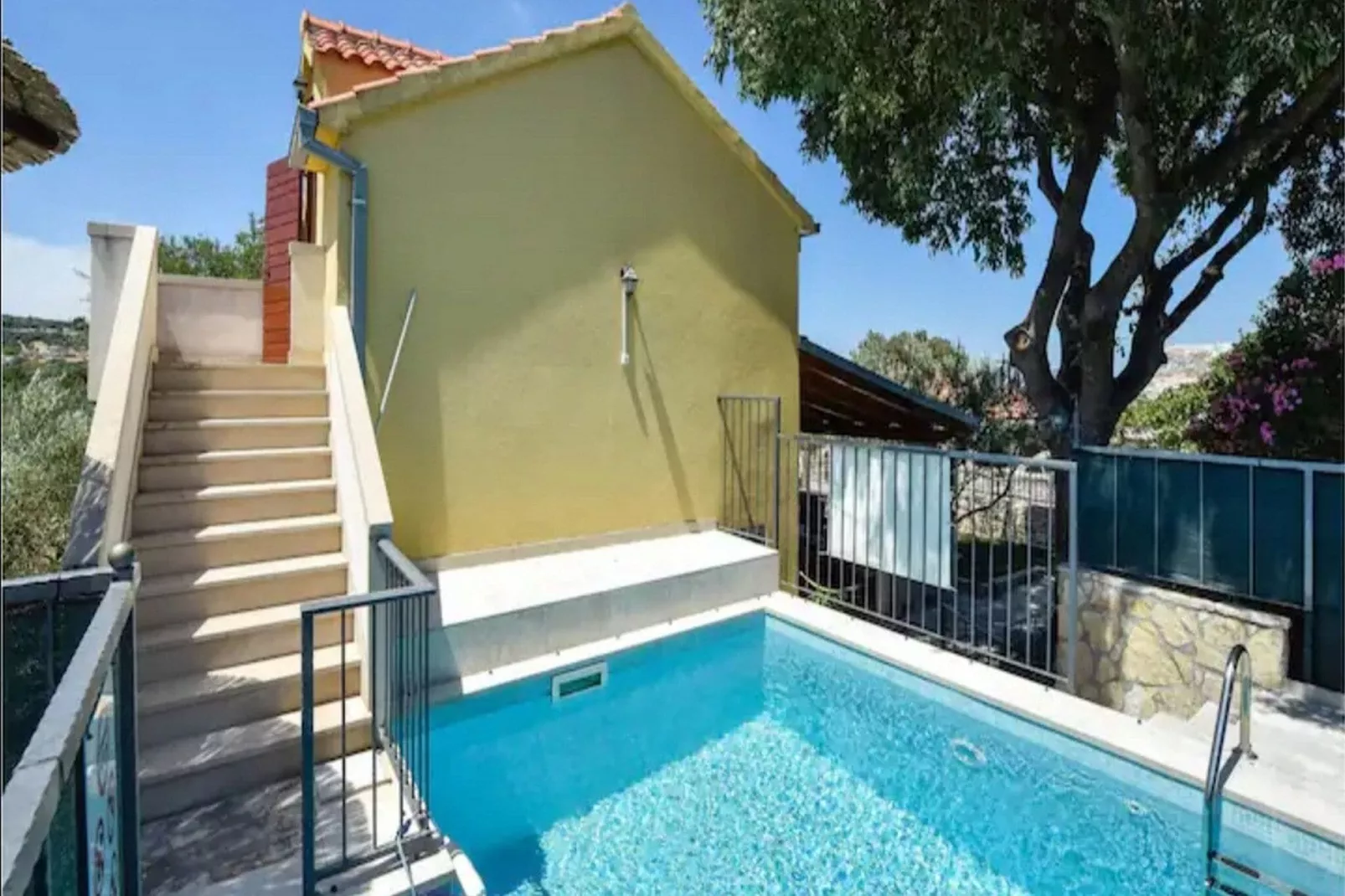 Villa Dore- Holiday House With Swimming Pool (ST)-Pool