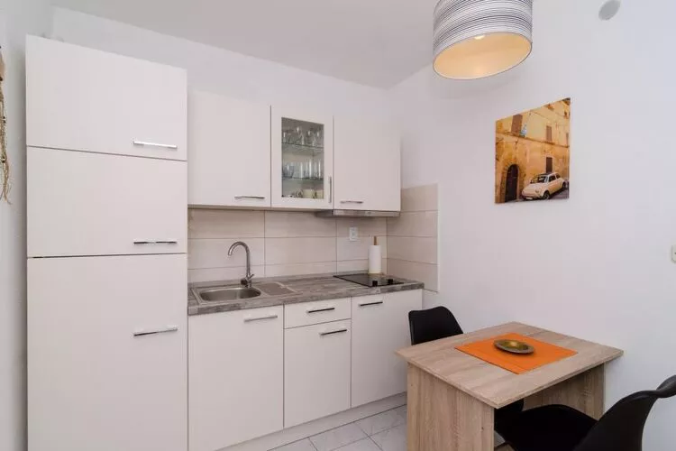 Apartments Ammos - One Bedroom Apartment with Shared Terrace and Sea View (Mali)-Kitchen