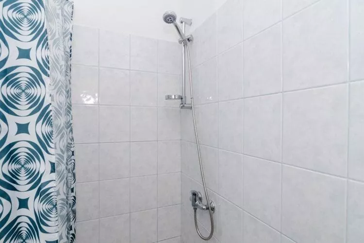 Apartments Ammos - Studio Apartment with Shared Terrace and Sea View-Bathroom