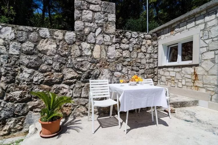 Apartments & Rooms Tapera- Comfort One-Bedroom Apartment with Terrace and Garden View ( NARANČASTI 1 )-Outdoor