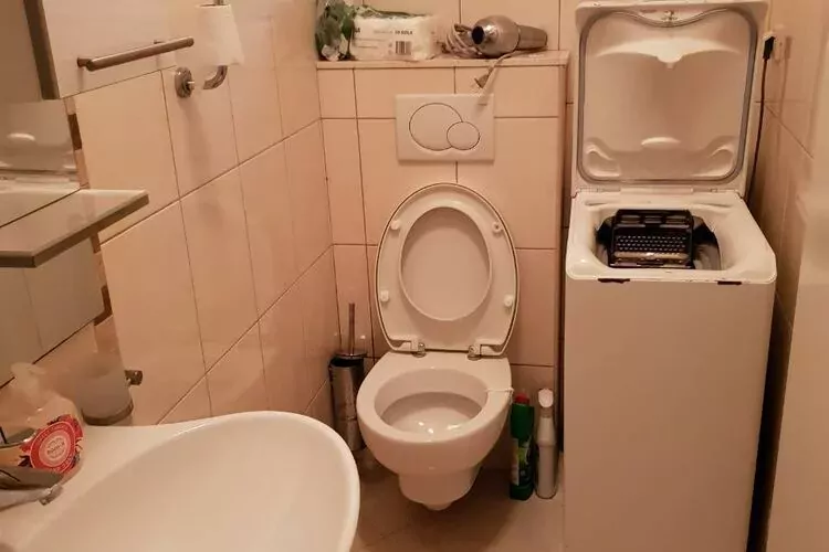 Apartments Maria Koločep- Studio Apartment with Terrace and Sea View-Bathroom