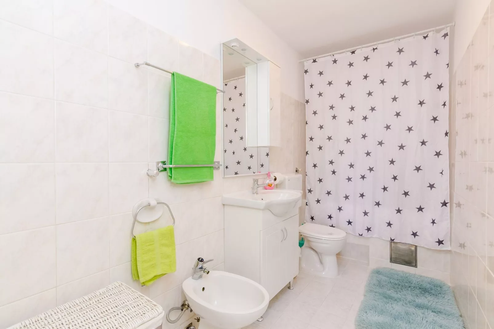 Rooms Nikola- Double Room with Terrace and Sea View-Bathroom