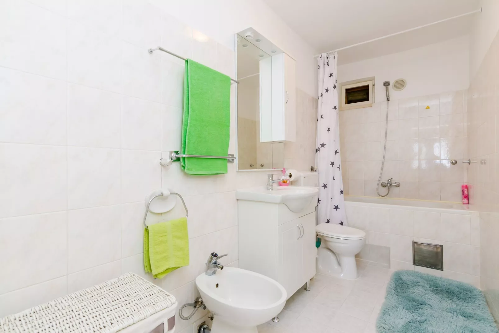 Rooms Nikola- Double Room with Terrace and Sea View-Bathroom