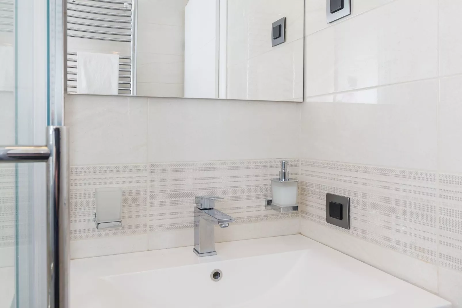 Apartments Villa Peragro - One Bedroom Apartment (LJUBIČASTI)-Salle de bain