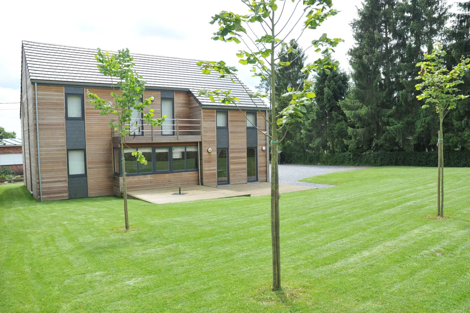 Maison à l’aise-Außenbereich Sommer
