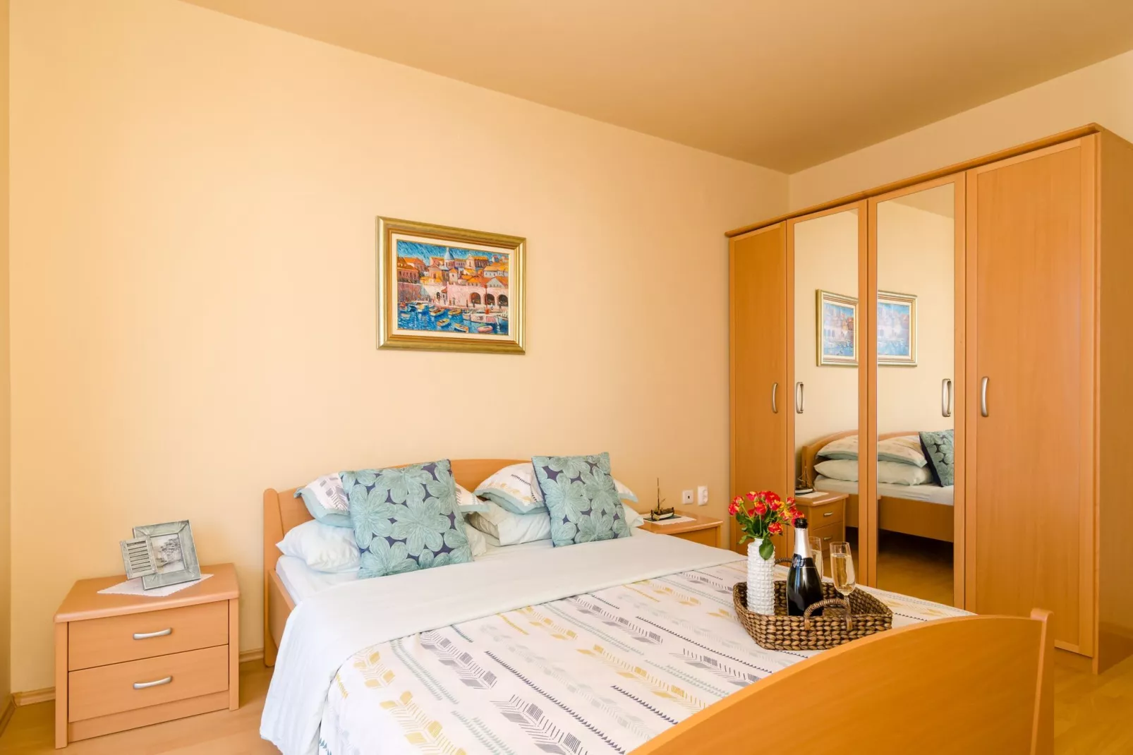 Apartments Bonavista - Superior Two Bedroom Apartment with Balcony and Sea View (A1)-Chambre