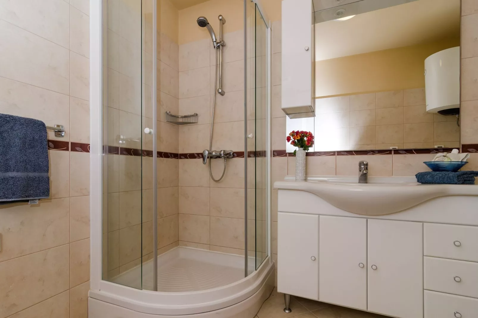 Apartments Bonavista - Superior Two Bedroom Apartment with Balcony and Sea View (A1)-Salle de bain