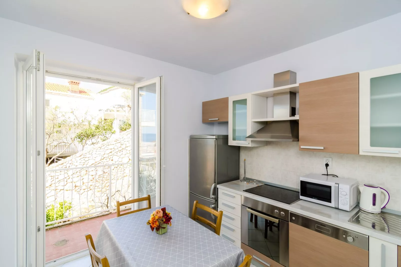 Apartments Bonavista - Premium Two Bedroom Apartment with Balcony and Sea View (A2)-Kitchen