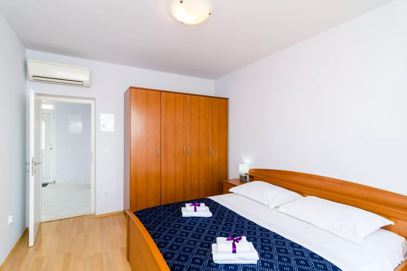 Apartments Bonavista - Premium Two Bedroom Apartment with Balcony and Sea View (A2)-Bedroom