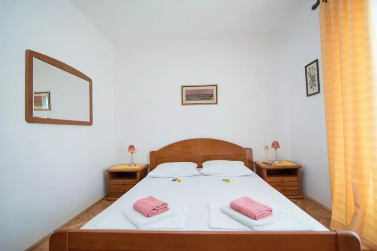 Apartments Natasa- One Bedroom Apartment with Balcony(A1) - (ST)-Bedroom