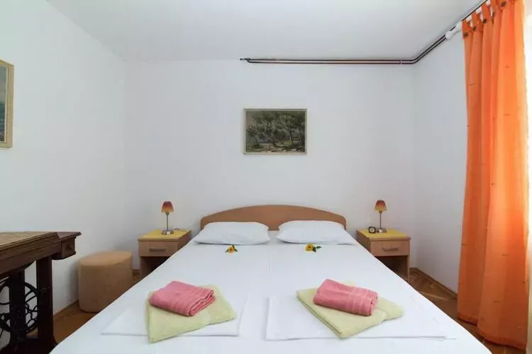 Apartments Natasa- One Bedroom Apartment with Terrace(A2) - (ST)-Chambre