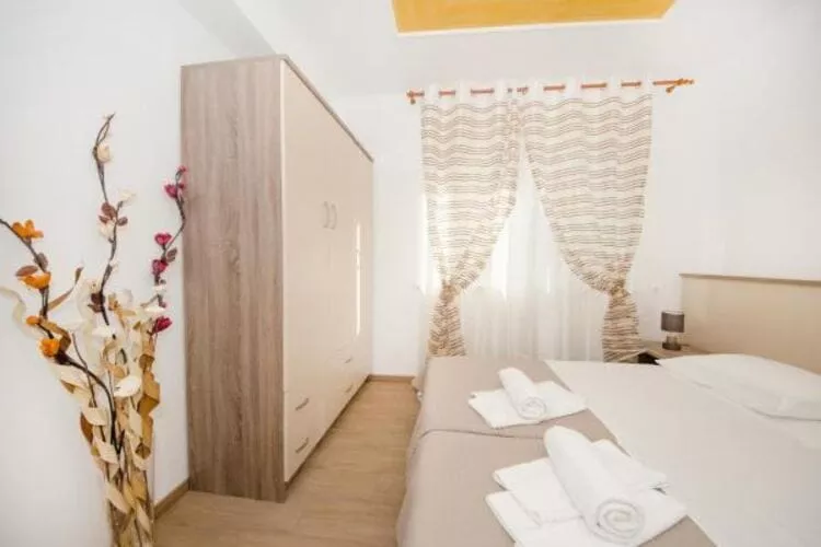 Guest House Mia (ST) - Studio Apartment (A3)-Bedroom