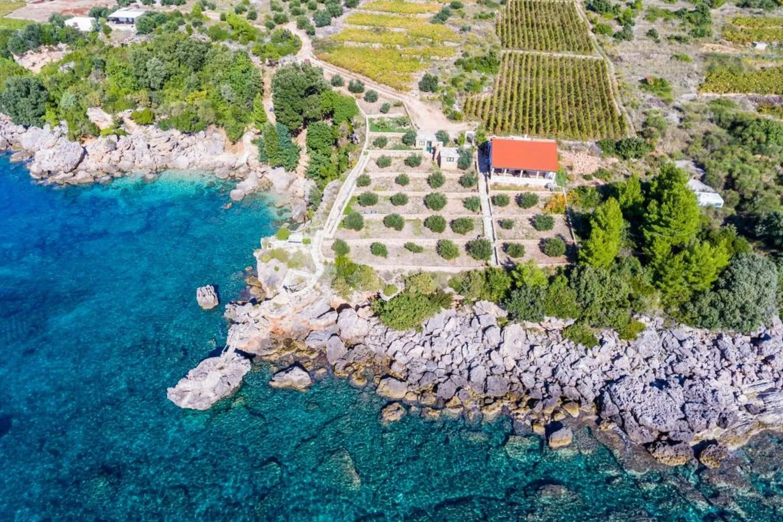 Villa Sea Edge - Three Bedroom Villa with Sea View-Vue