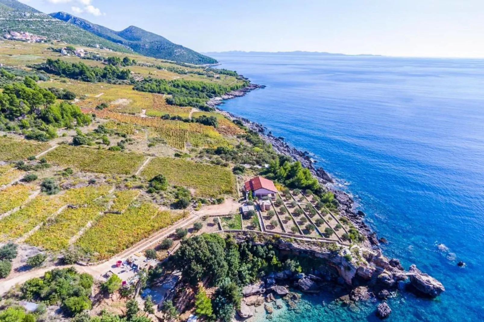 Villa Sea Edge - Three Bedroom Villa with Sea View-Vue