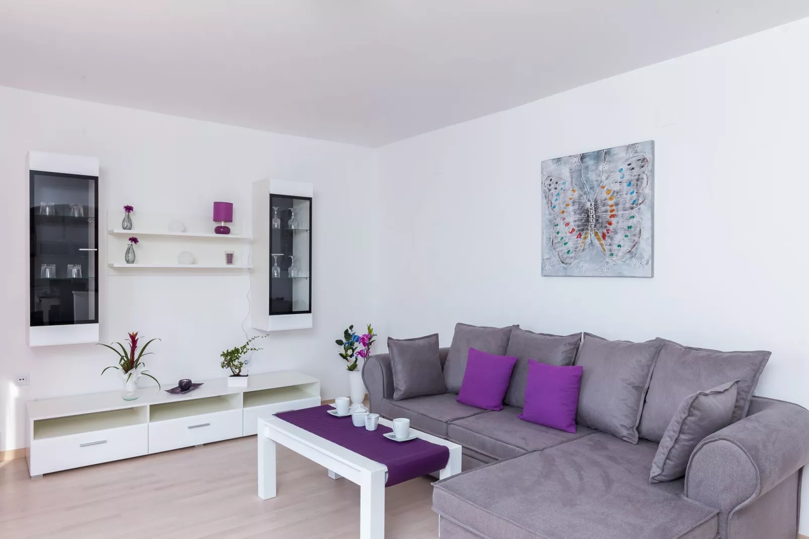 Apartments Villa Enzian - Comfort Two Bedroom Apartment with Balcony and Sea View-Living room