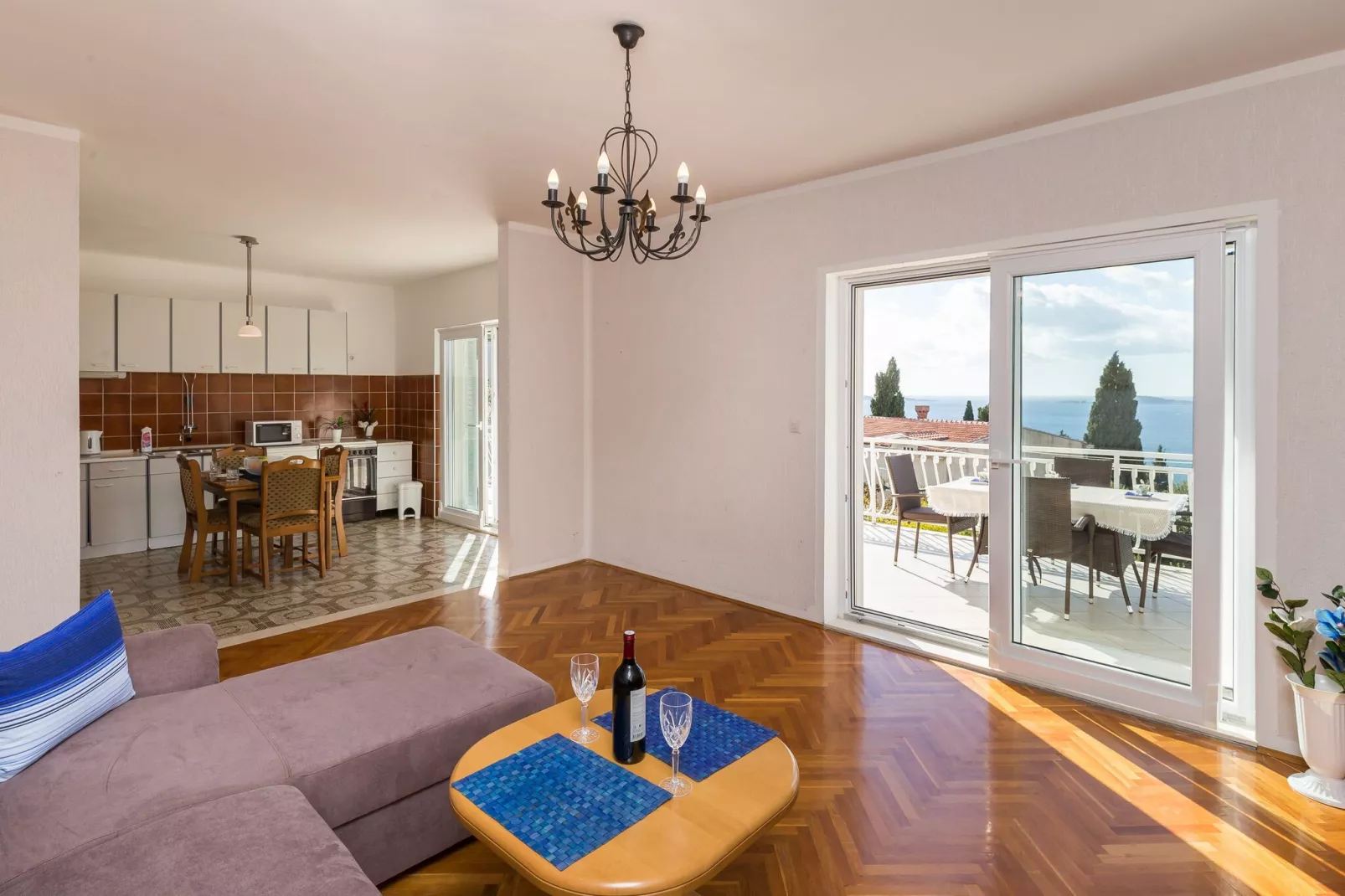 Apartments Villa Enzian - Standard Two Bedroom Apartment with Terrace and Sea View-Kitchen