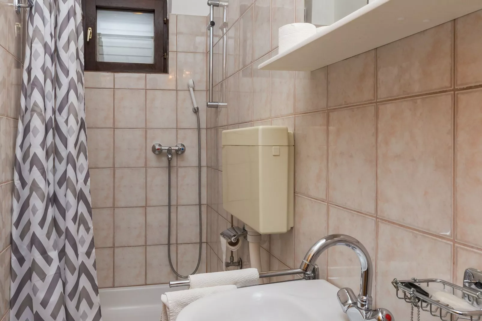 Apartment & Rooms Villa Katarina - Double Room with Shared Balcony 1-Bathroom