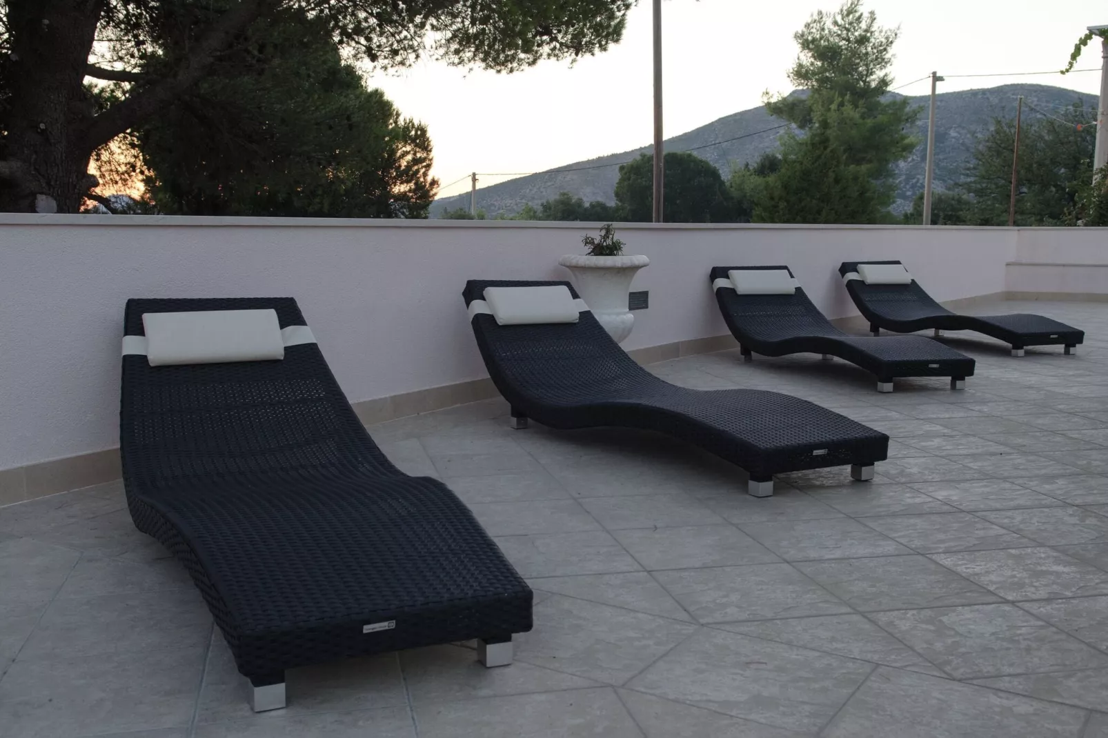 Apartment & Rooms Villa Katarina - Double Room with Shared Balcony 2-Terrace