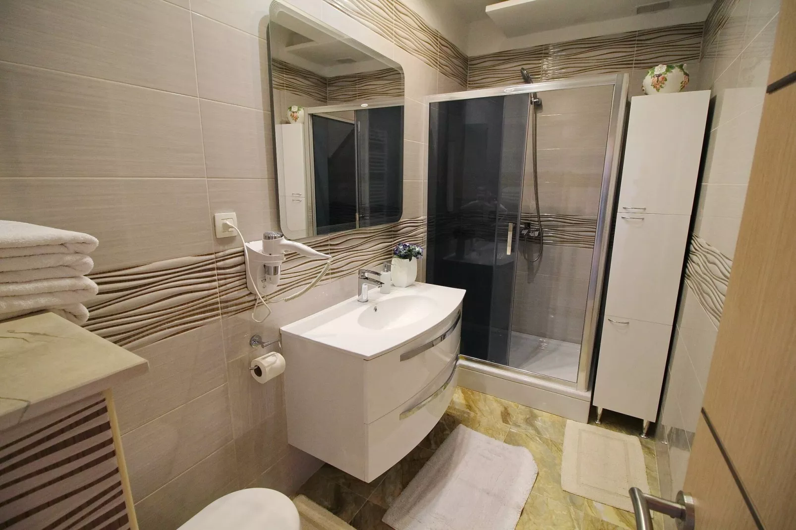 Hotel Pansion Villa Antonio - Two Bedroom Suite with Balcony and Sea View 17-Bathroom