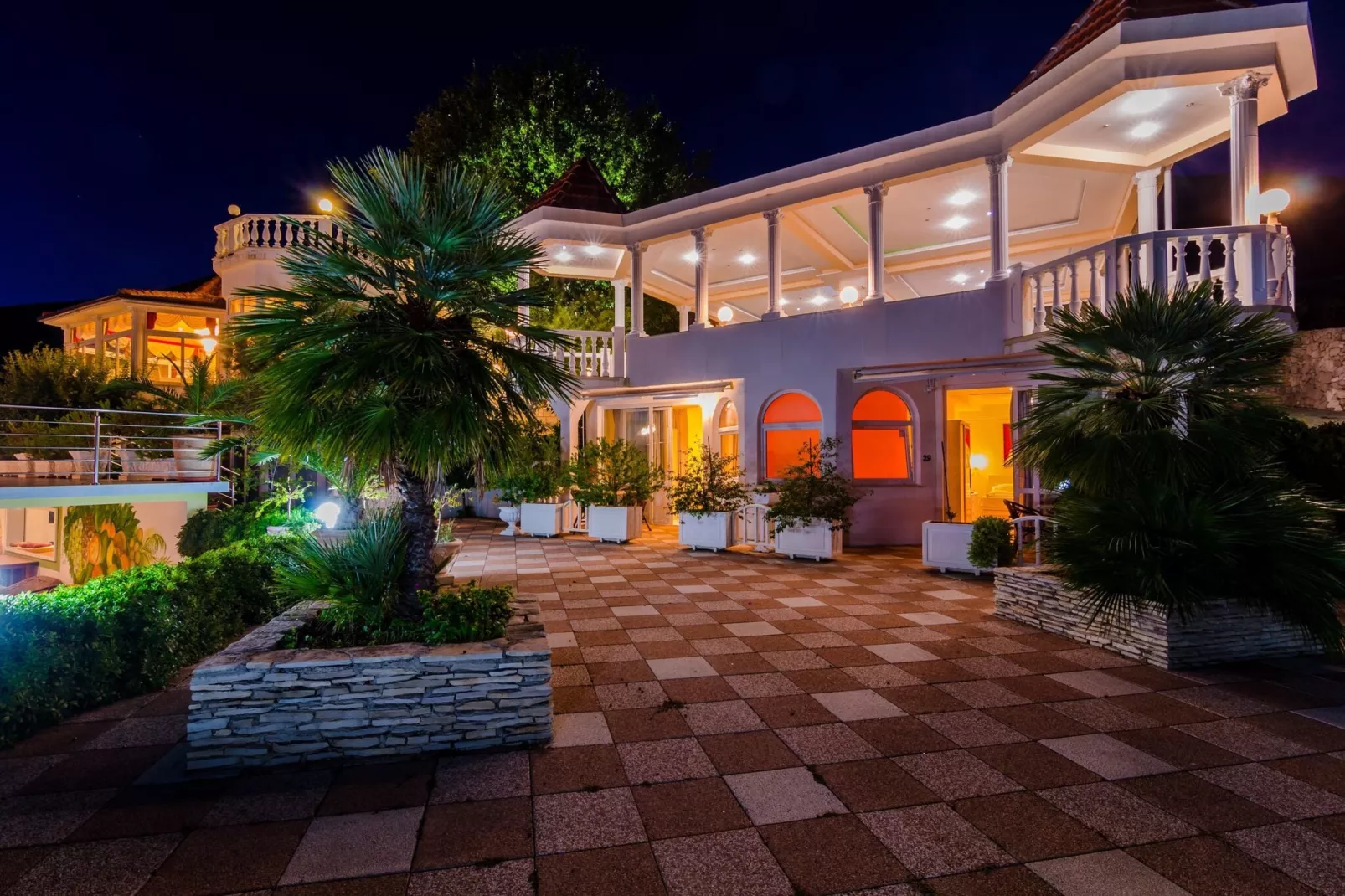 Hotel Pansion Villa Antonio - Standard Triple Room 11-Outdoor