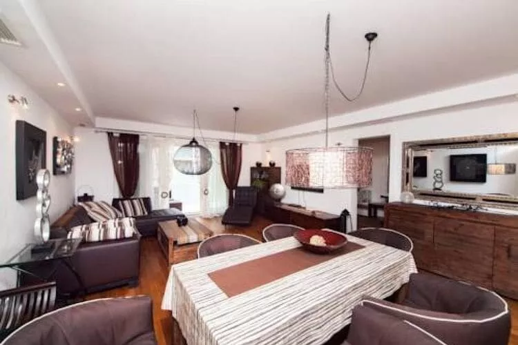 Apartment Vesna - Superior Three Bedroom Apartment with Balcony-Wohnzimmer