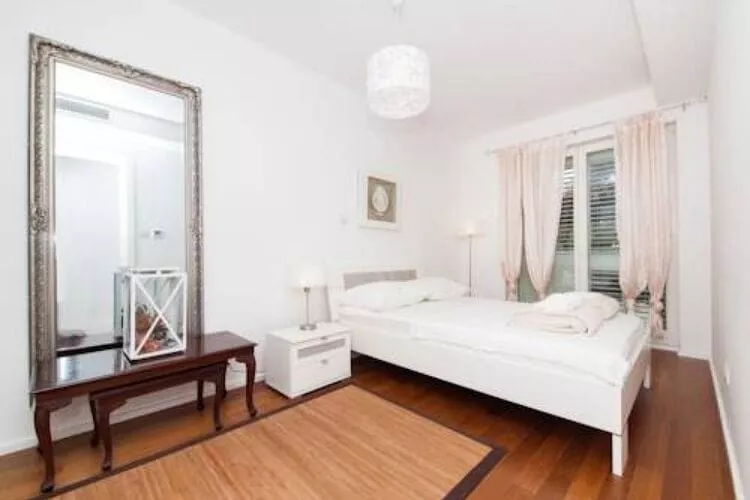 Apartment Vesna - Superior Three Bedroom Apartment with Balcony-Schlafzimmer