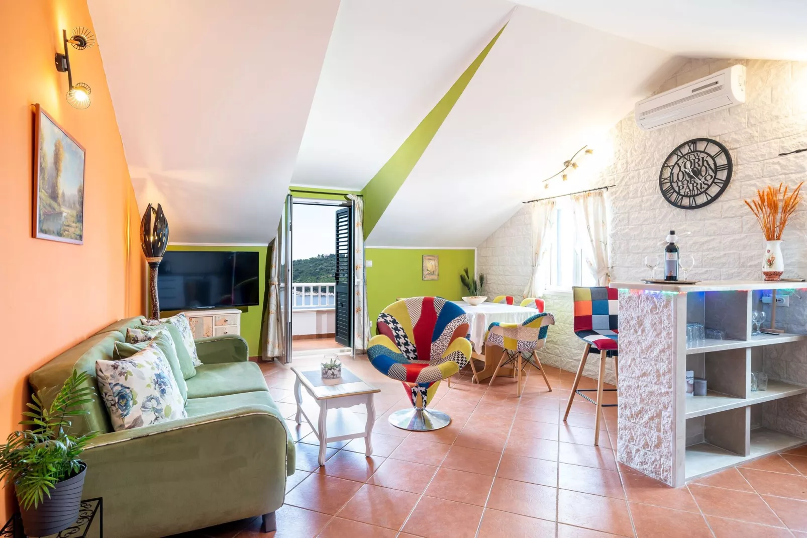 Villa Adrian - Six Bedroom Villa with Swimming pool and Sea View-Living room