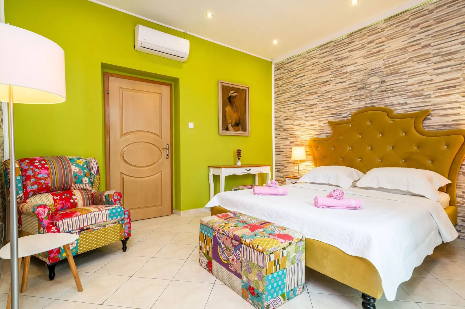 Villa Adrian - Six Bedroom Villa with Swimming pool and Sea View-Bedroom