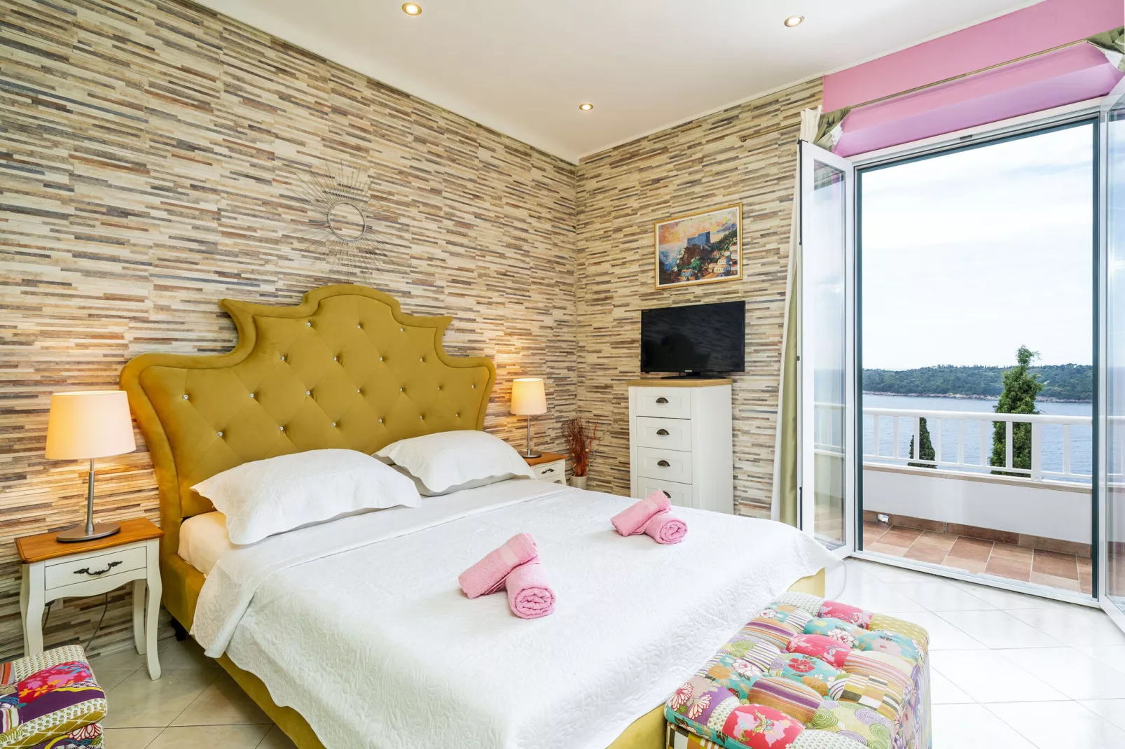 Villa Adrian - Six Bedroom Villa with Swimming pool and Sea View-Bedroom