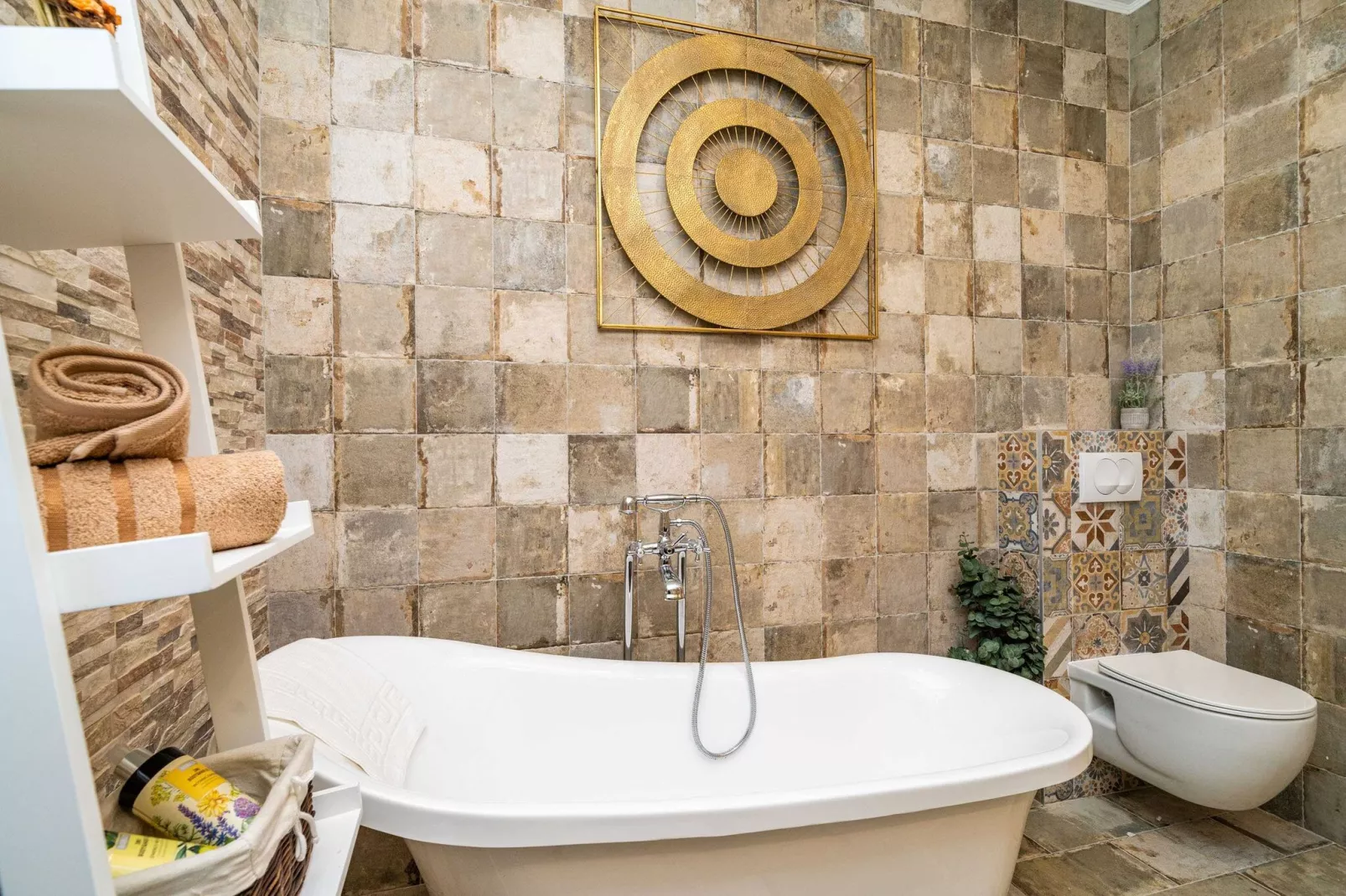 Villa Adrian - Six Bedroom Villa with Swimming pool and Sea View-Bathroom