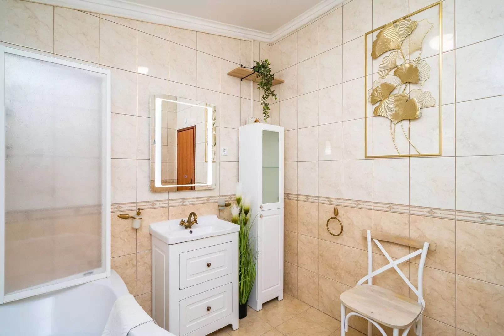 Villa Adrian - Six Bedroom Villa with Swimming pool and Sea View-Bathroom