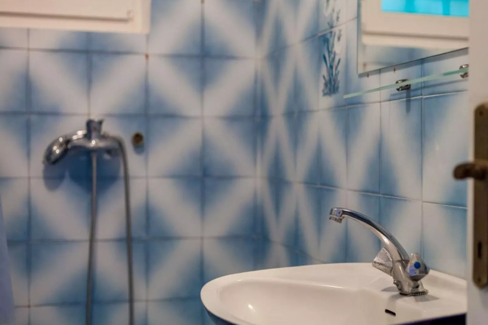 Apartments Nena (ST) - Two Bedroom Apartment with Terrace and Sea View (A3)-Bathroom