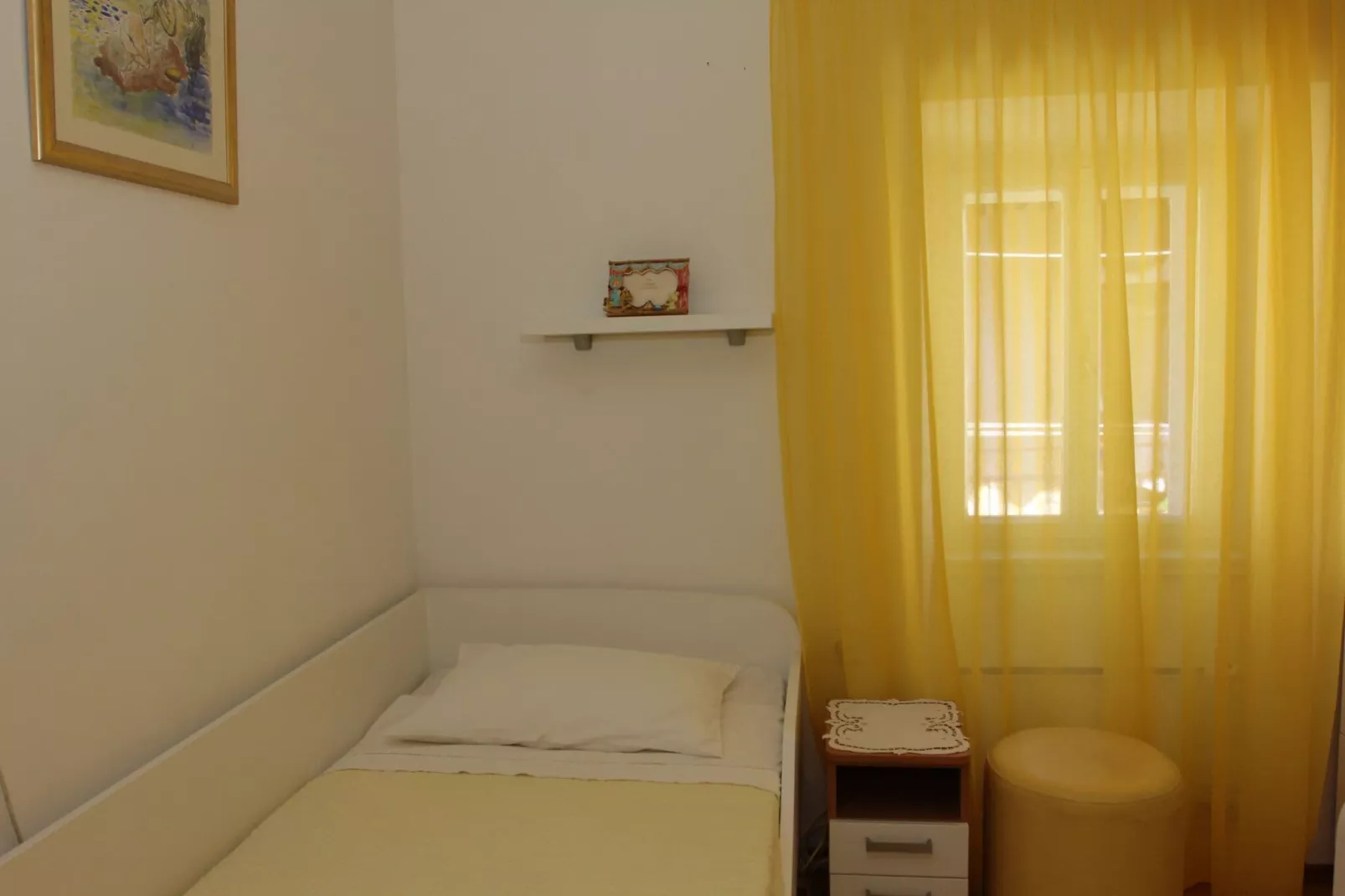 Holiday House Granny Mary - Two Bedroom Holiday Home (ST)-Schlafzimmer