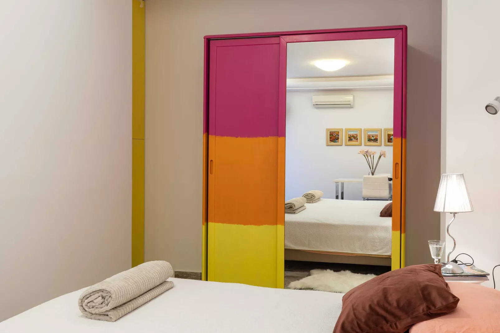 Apartments Subrenum - Superior Studio Apartment with Small Terrace (S4)-Bedroom