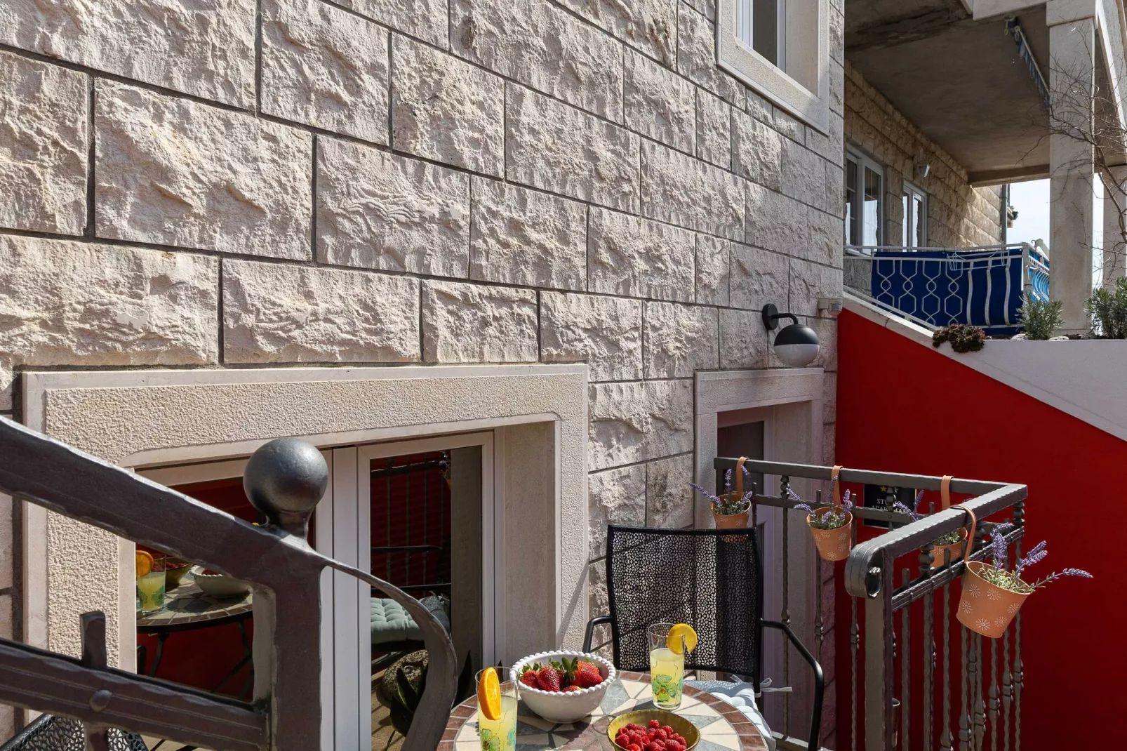 Apartments Subrenum - Superior Studio Apartment with Small Terrace (S4)-Terrace balcony