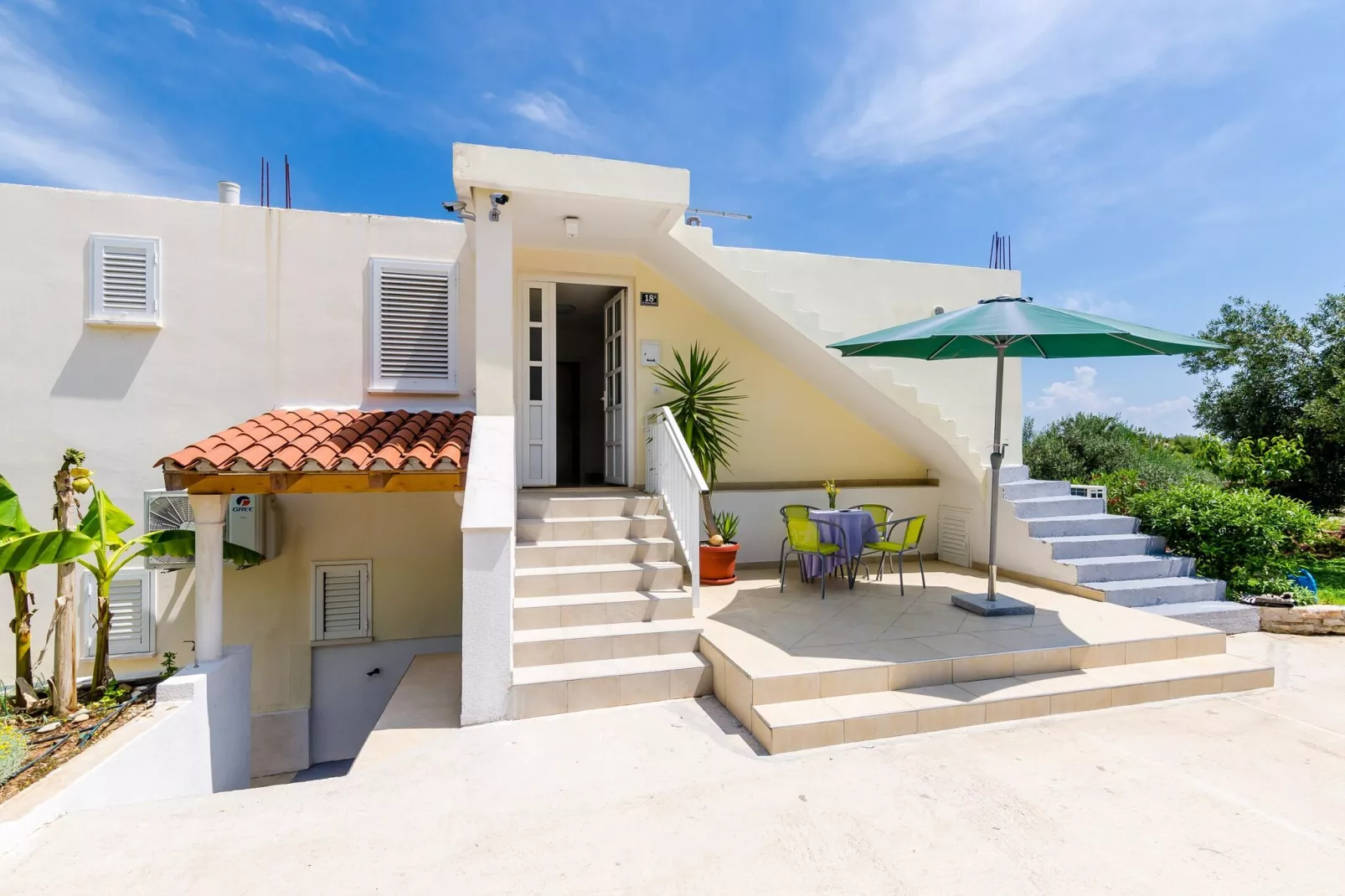 Apartments Glavor - Standard Studio Apartment with Terrace and Sea View (SA2)-Terrace