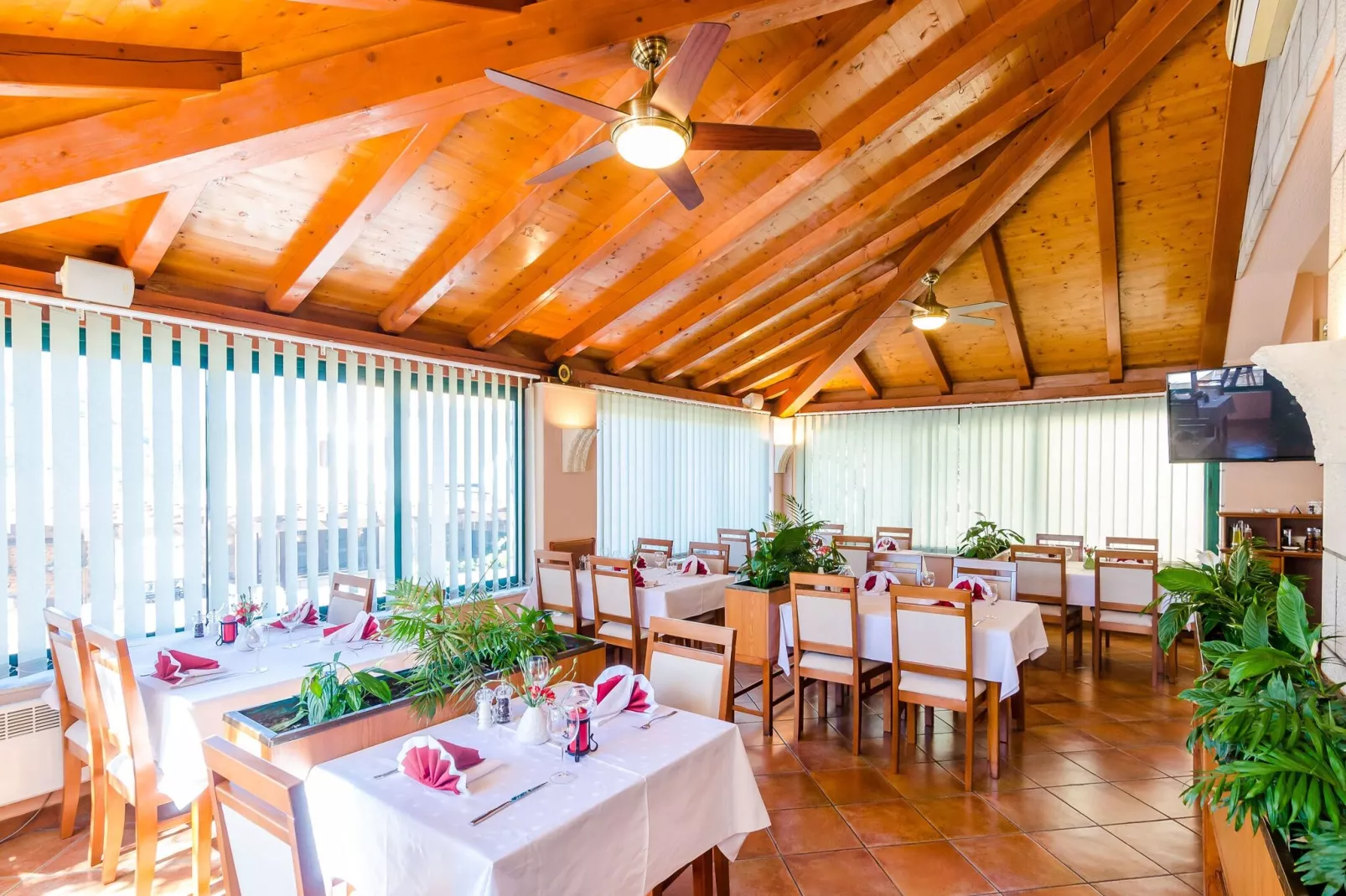 Pansion Srebreno - Double or Twin Room with Balcony and City View 2-Facilities