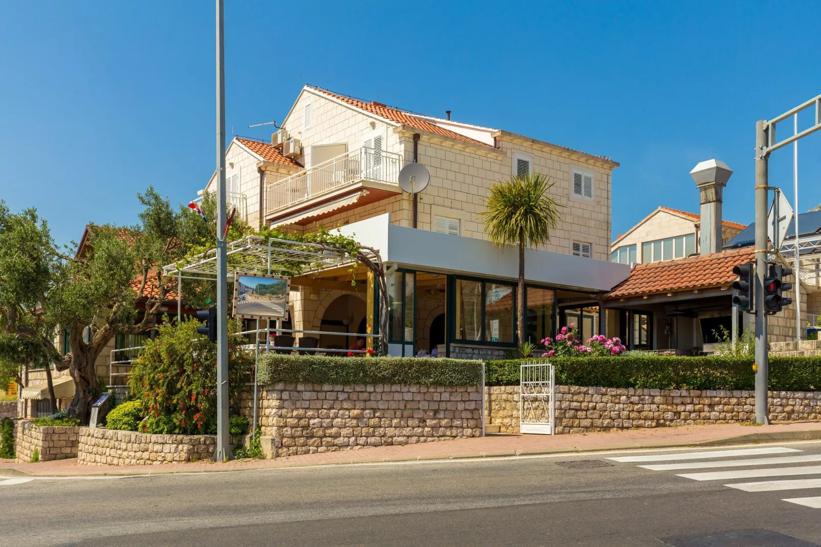 Pansion Srebreno - Double or Twin Room with Balcony and City View 3-Outdoor
