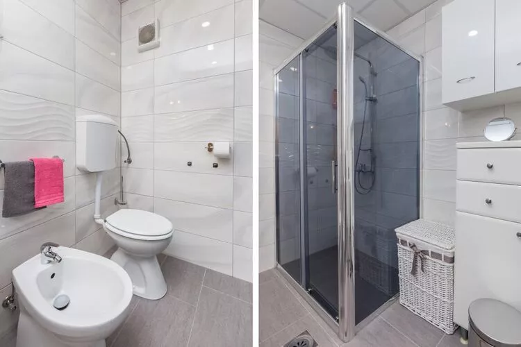Rooms Ivo - Twin Room with Shared Bathroom-Bathroom