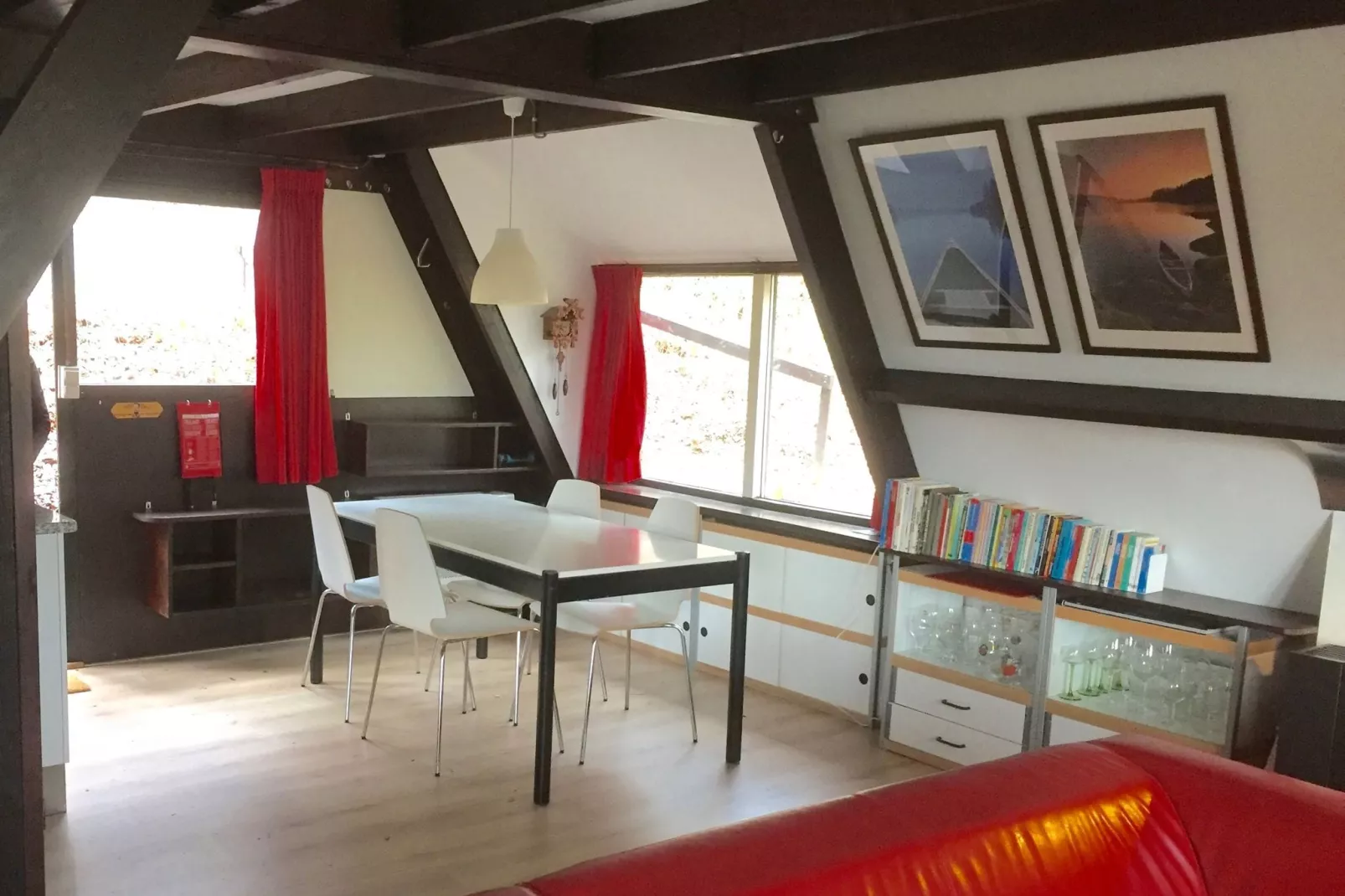 Le Colombier 204-Dining room