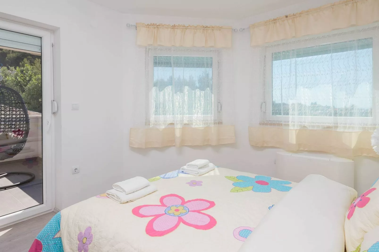 Apartment Lana - Superior Two-Bedroom Apartment with Terrace (A1) (ST)-Chambre