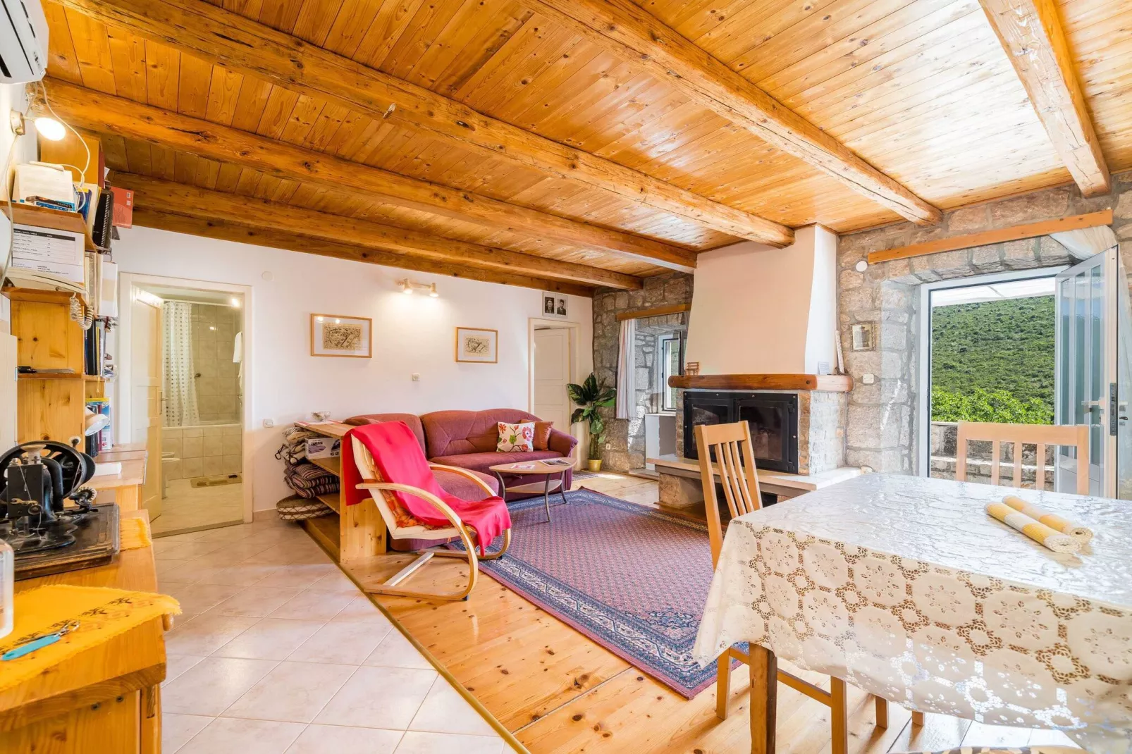 House Kočan-Four Bedroom Villa with Terrace and Swimming Pool-Indoor
