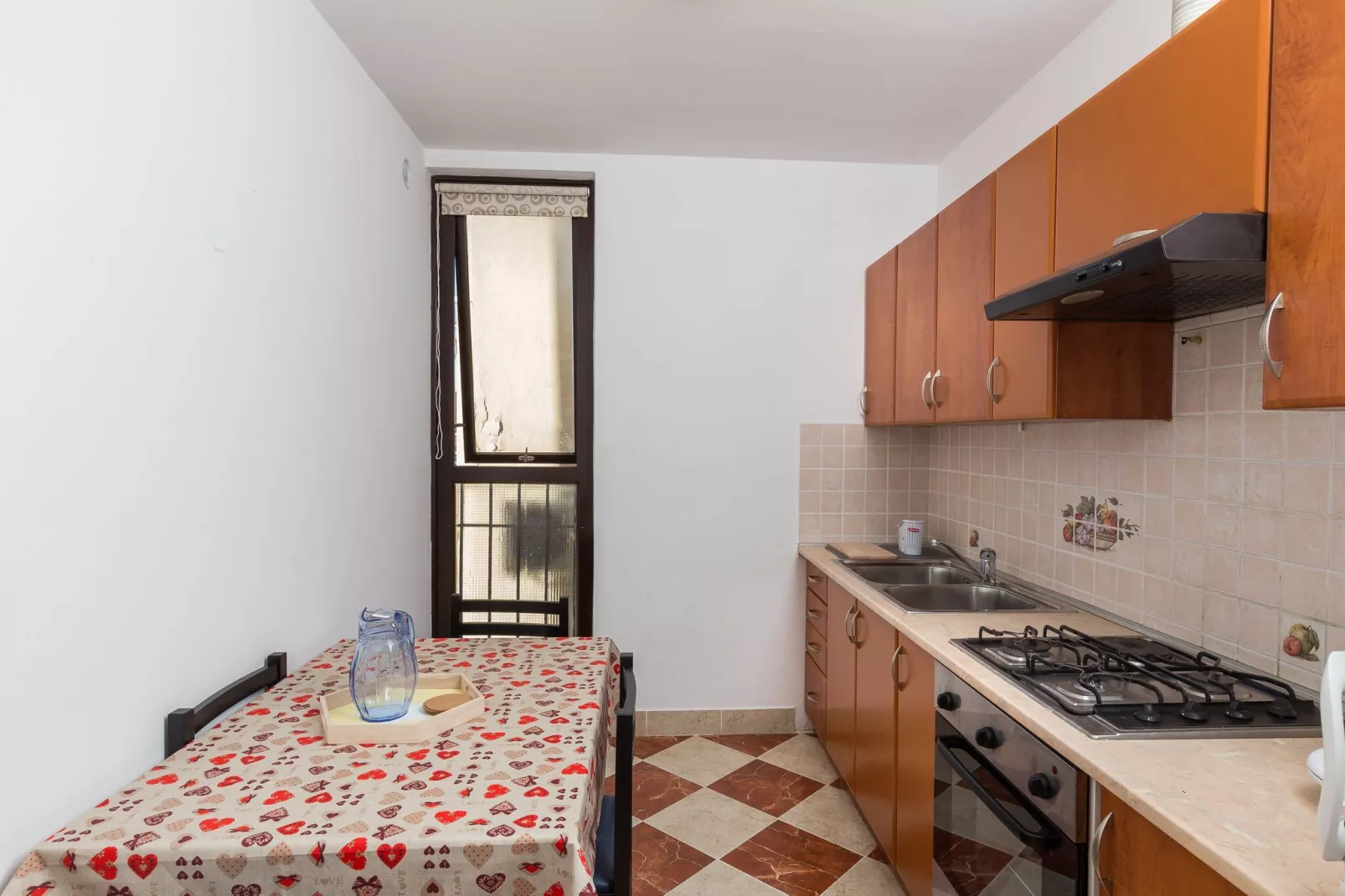 Apartment Brajković - One Bedroom Apartment with Loggia and Sea View-Cuisine