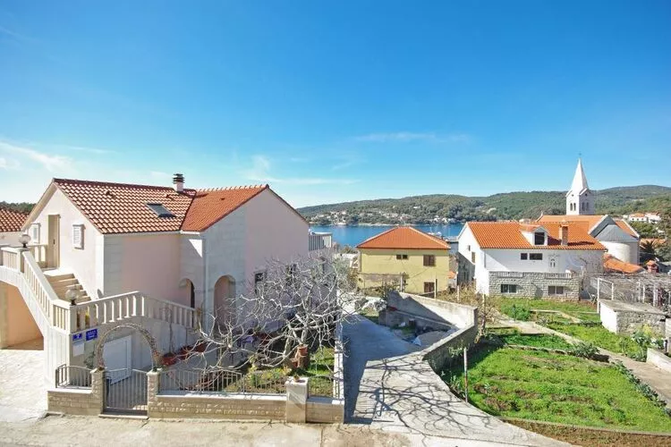 Apartments Villa Rose - Two-Bedroom Apartment with Sea View Terrace-Außenbereich