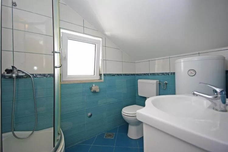 Apartments Villa Rose - Standard Studio with Sea View  and shared Terrace (A2 bijeli)-Bathroom